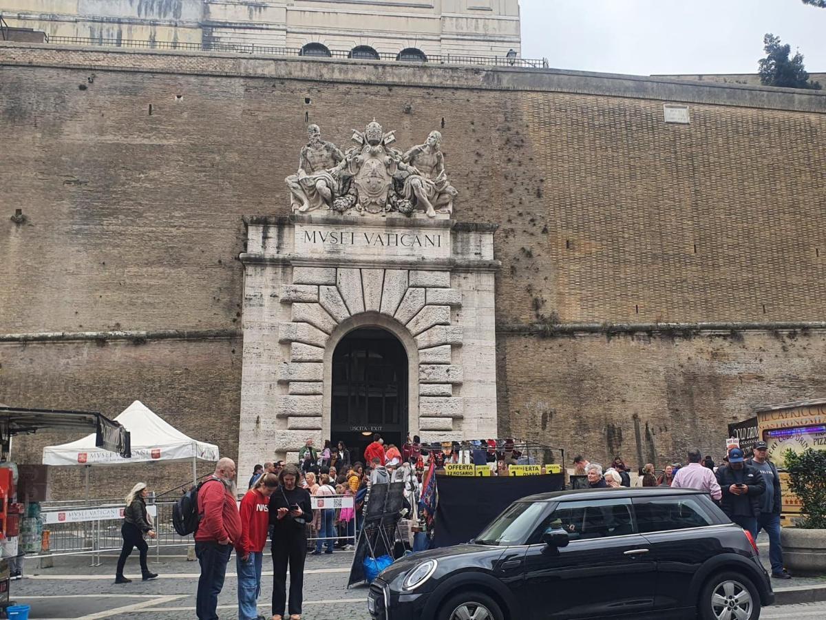 Home Rome Vaticano Eksteriør billede